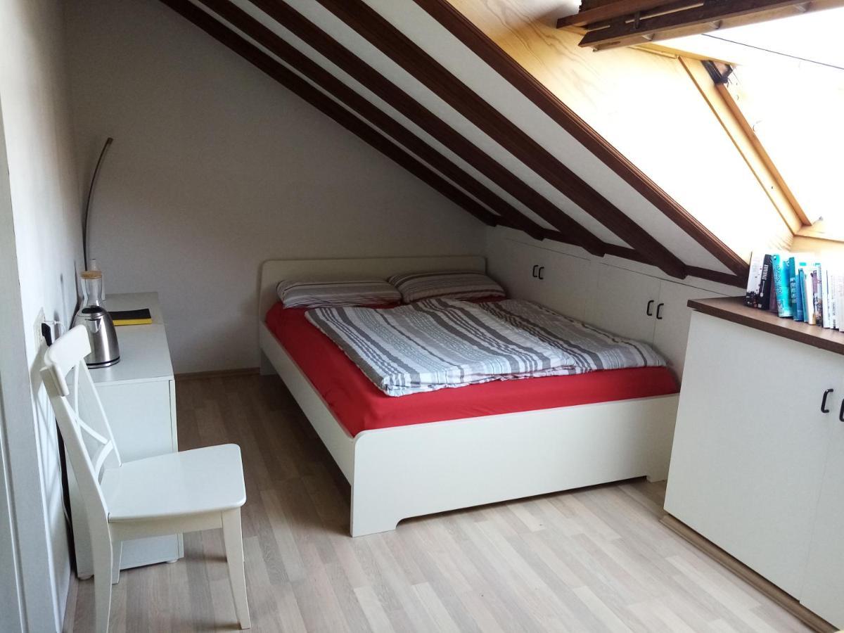 Casa Libra Apartment Dusseldorf Bagian luar foto